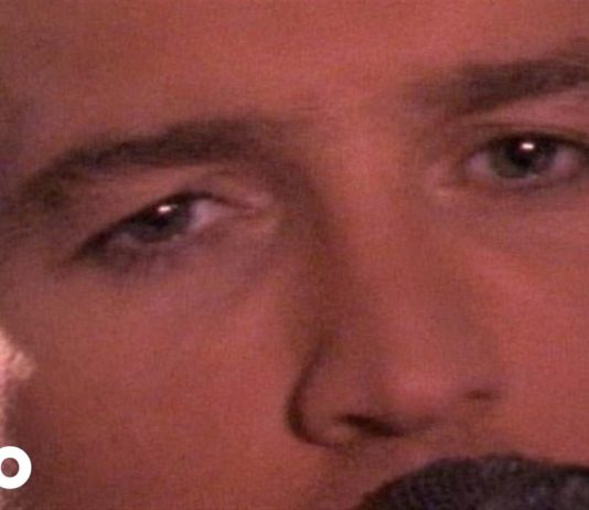 Country Music Superstar Billy Ray Cyrus “Achy Breaky Heart” – Reissue !