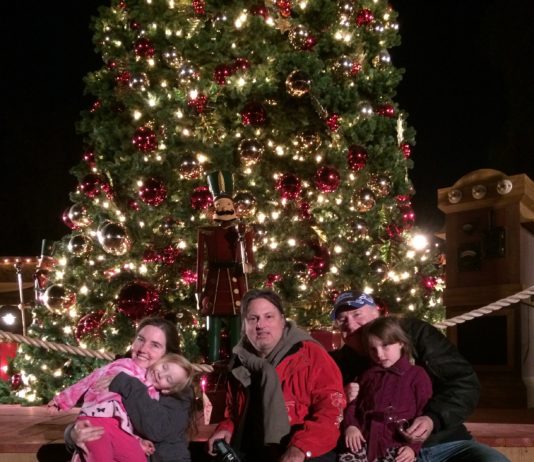 Happy Holidays From all of our family, friends, staff at Entertainment Today