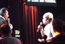 Frances Lee & Wayne Newton perform Duet !