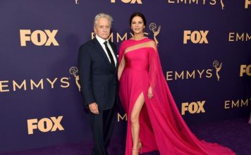 Today we sing Happy Birthday to Michael Douglas & Catherine Zeta-Jones