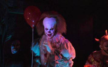 ICONS OF DARKNESS: Monsters, Sci-Fi, Horror, and Fantasy Memorabilia!