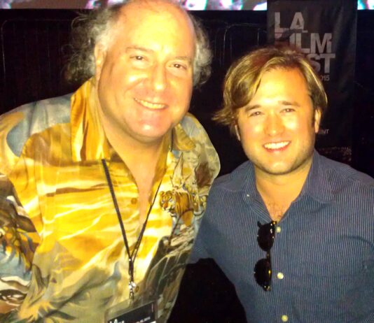Join us as we Travel back in time 10 Years to interview a younger Haley Joel Osment from “Fast Times at Ridgemont High” Stage Play